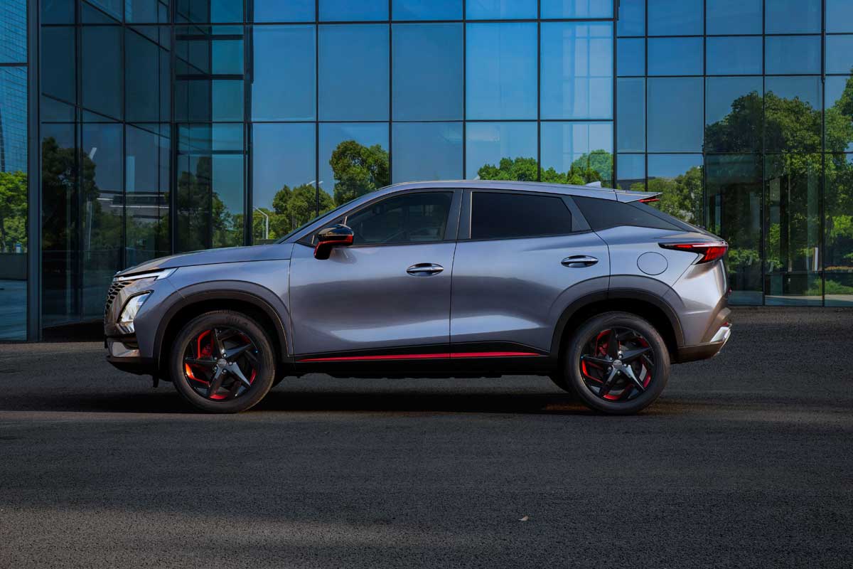 Omoda-Seitenansicht Omoda-Seitenansicht