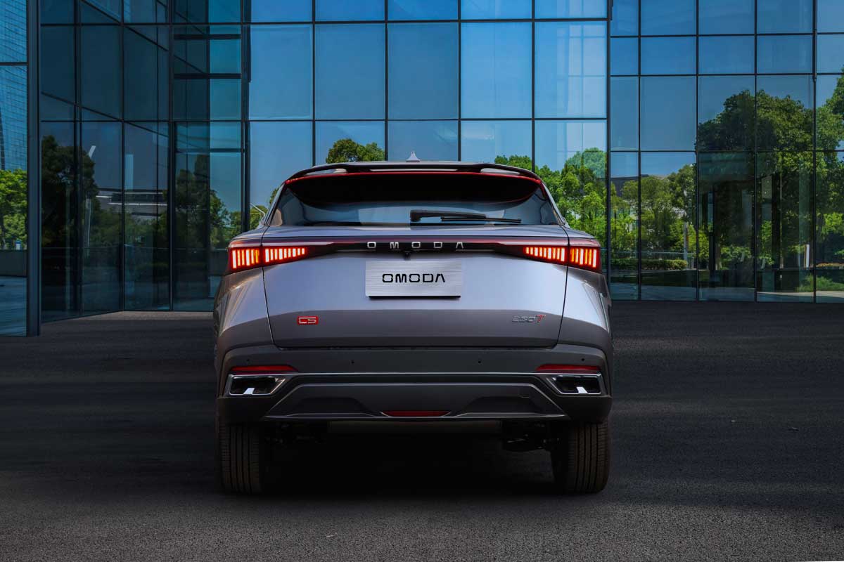 Omoda-c5-heck